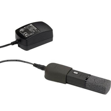 Revolabs 05-HDTBLCHG-C, Cargador de micrófono inalámbrico de alta definición Always-On HD